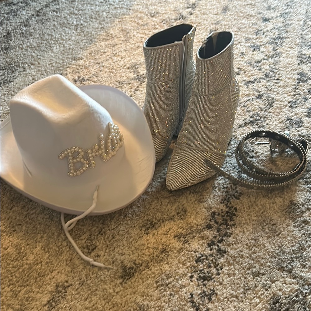 Bachelorette Denim and Diamonds Theme - Picture 3 of 3